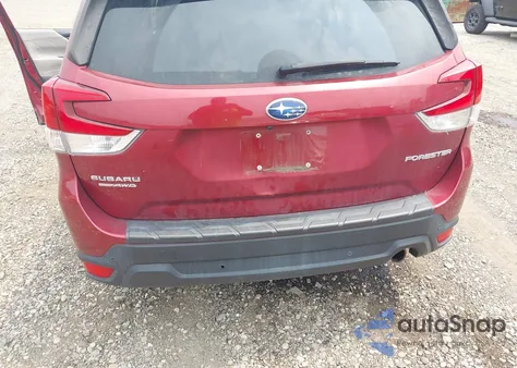 2021 Subaru Forester Limited z USA, uszkodzony, nr VIN JF2SKAUC6MH438284